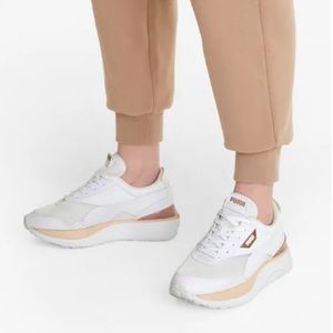 Puma Cruise Rider Women's Sneakers Size 7 .